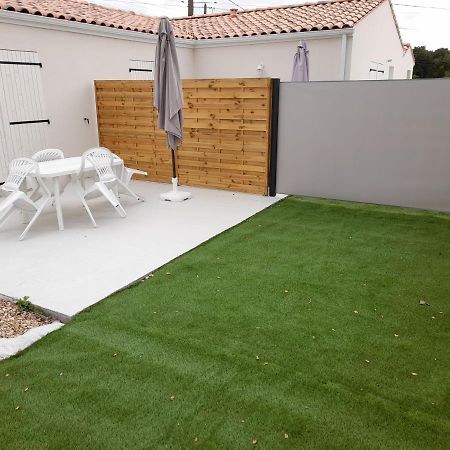 Le Logis De Gatseau Apartment Ле Мат Екстериор снимка