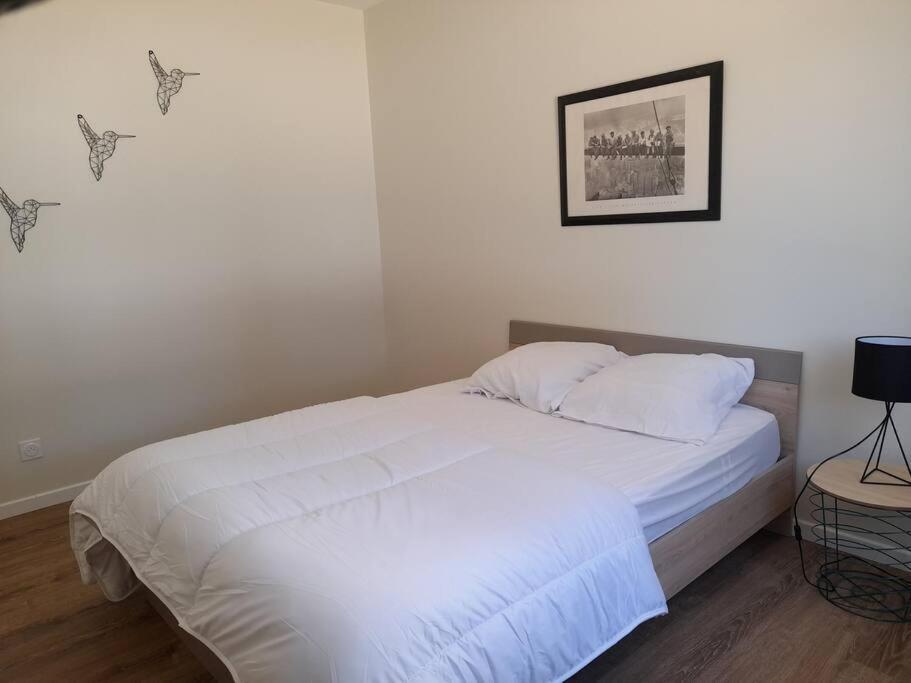 Le Logis De Gatseau Apartment Ле Мат Екстериор снимка